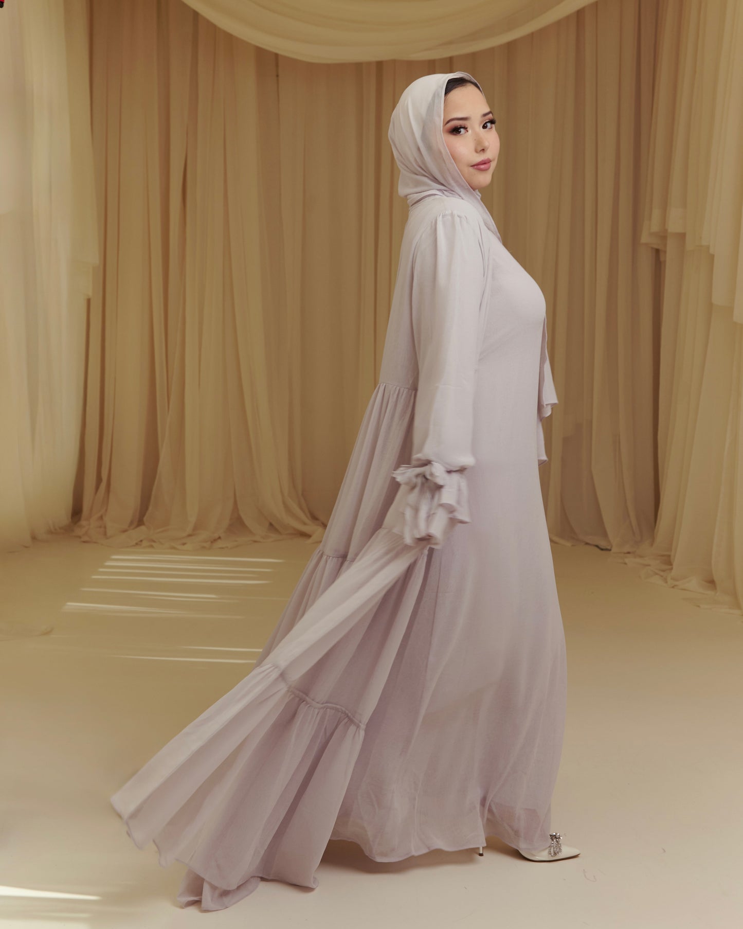 The Muse Abaya - Lilac