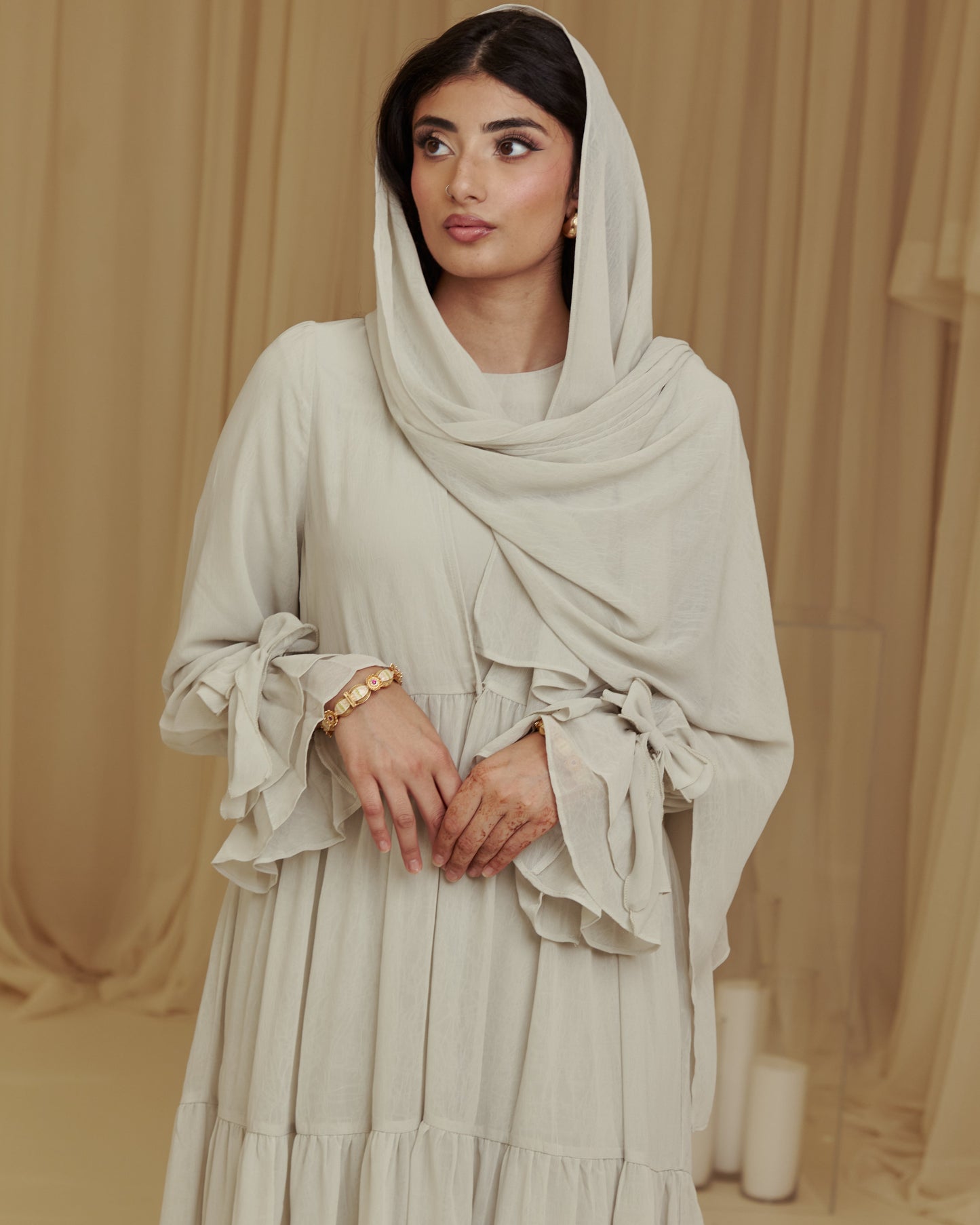 The Muse Abaya - Ivory Sage