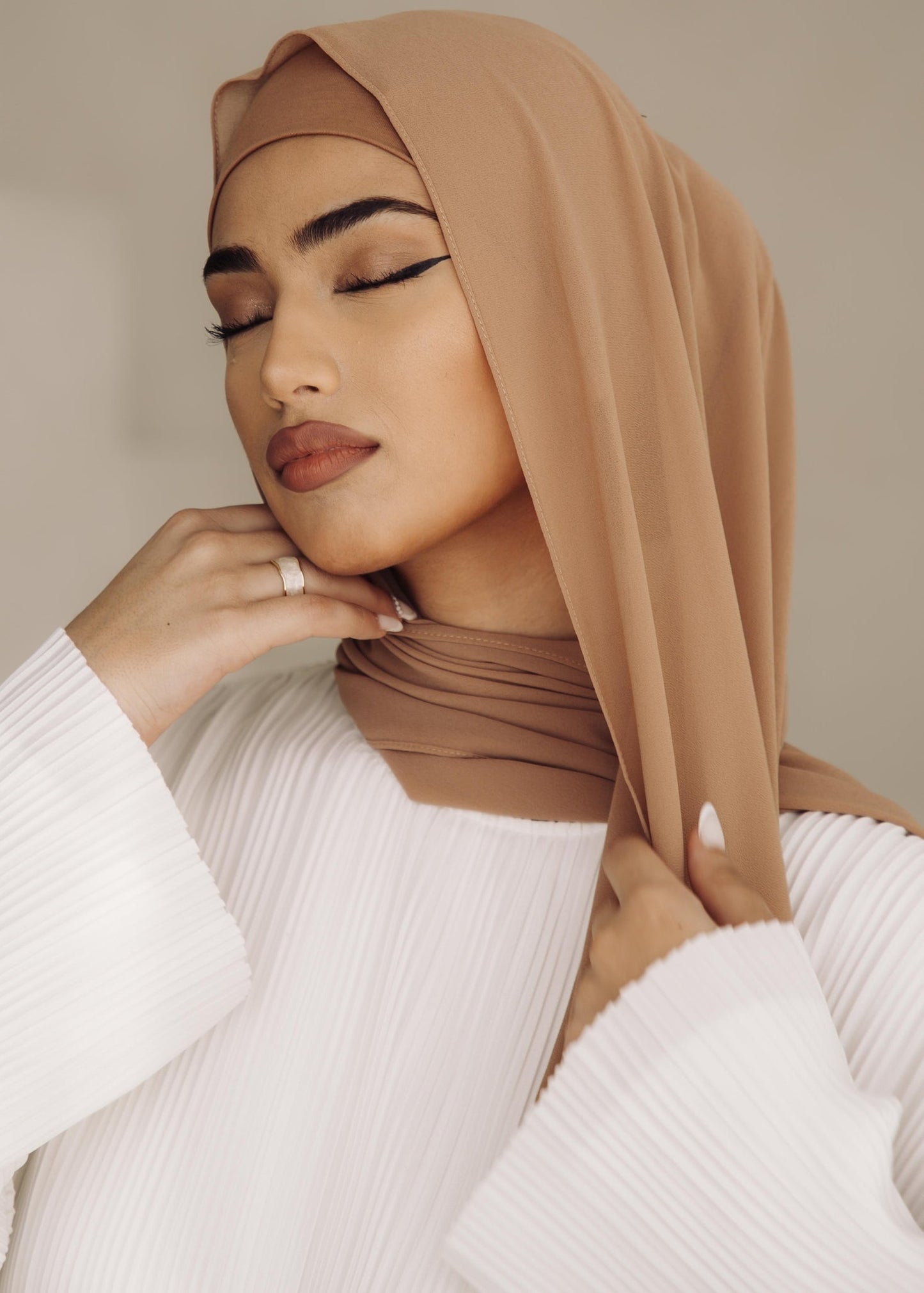 Premium Chiffon Hijab - Tan